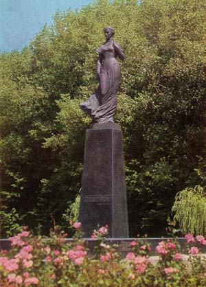 Lesya Ukrainka monument in Kiev